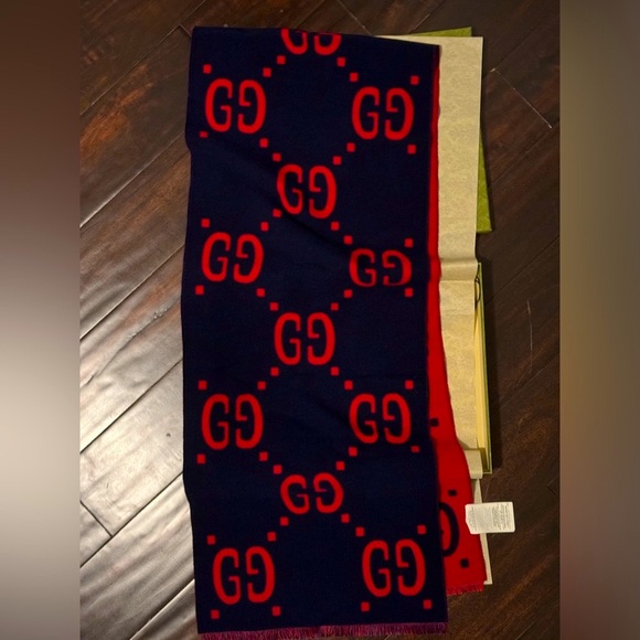 🍂BRAND NEW WITH BOX Gucci GG Jacquard Wool Silk Scarf (Thick) Red/Blue - Picture 5 of 14
